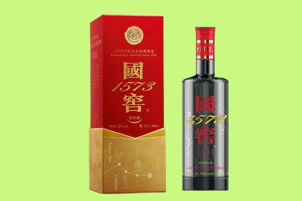 渭南临渭区回收国窖1573.jpg